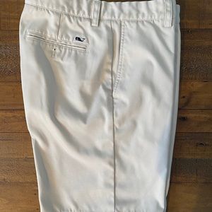 VV khaki shorts